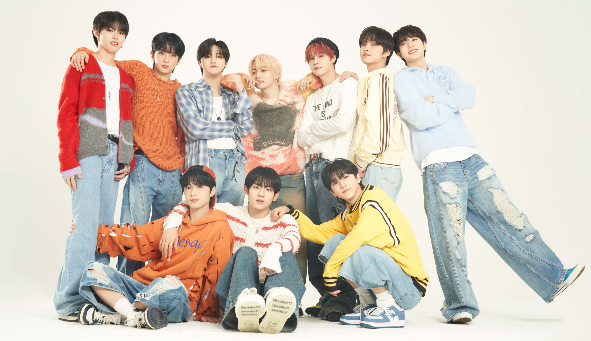 Content_fantasy_boys_shine_the_way_group_fix_small